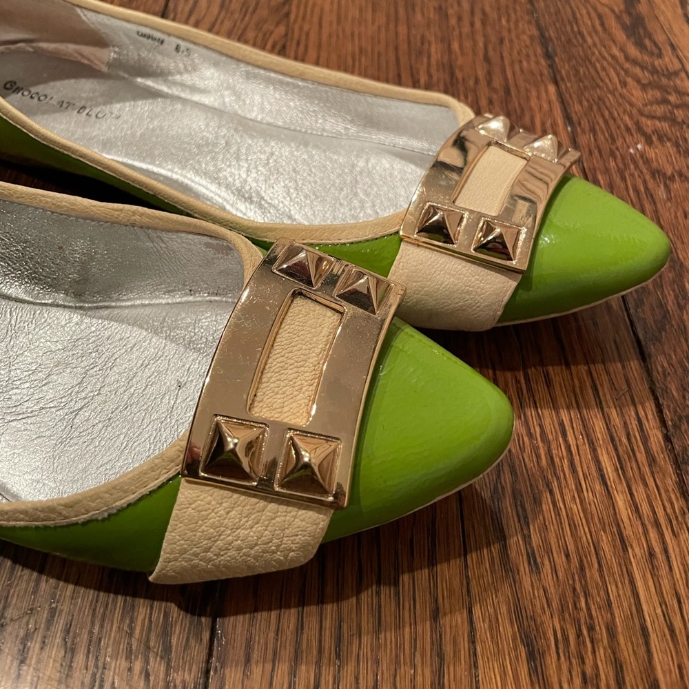 Chocolat Blu pointy toe flats with studs 8.5